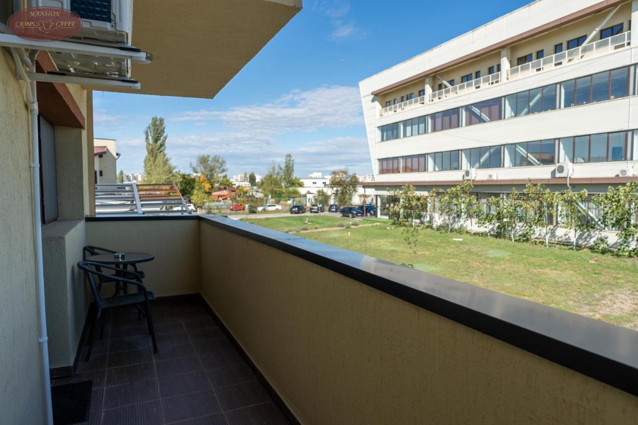 Campus Caffe Mansion Buzau Exterior foto