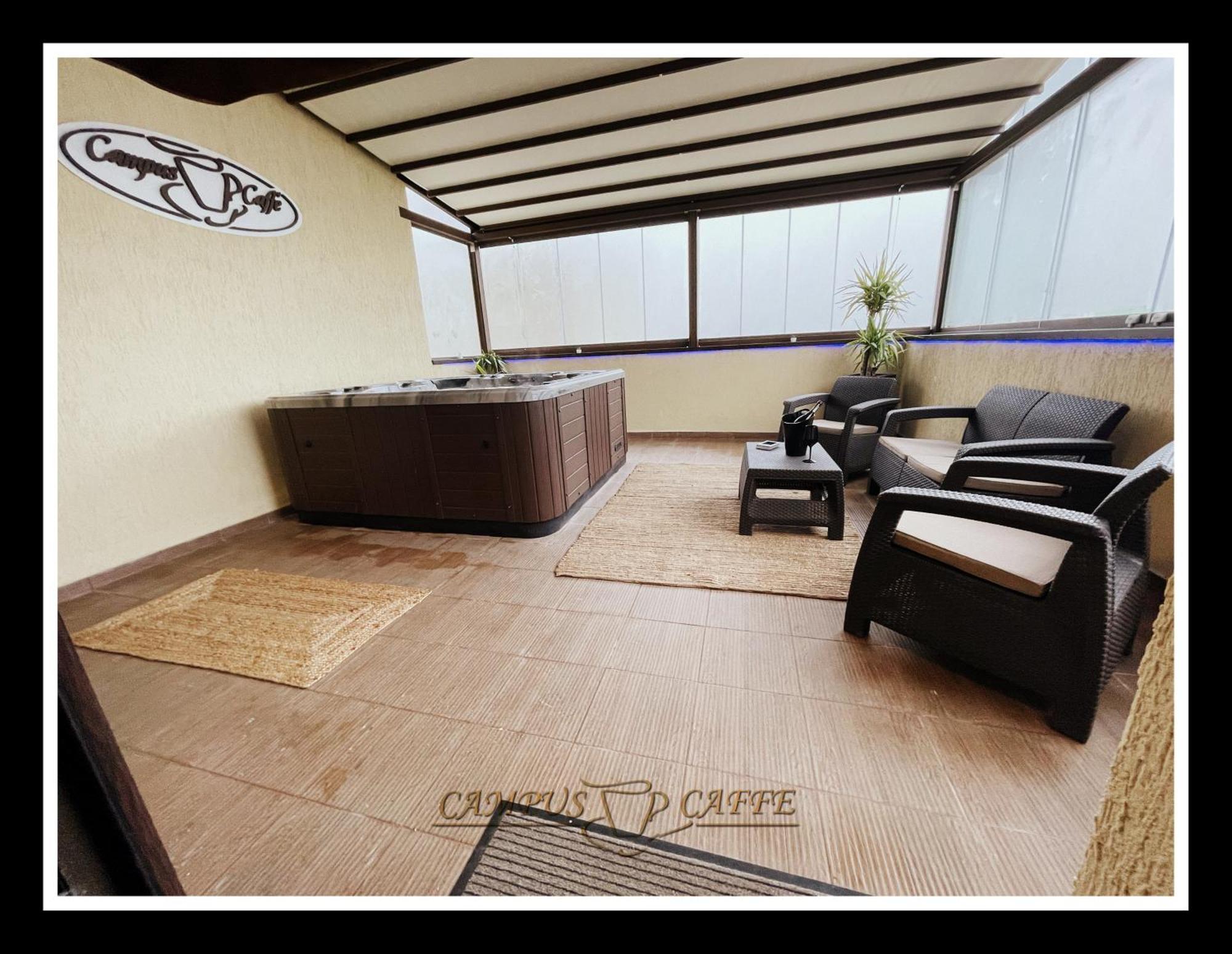 Campus Caffe Mansion Buzau Quarto foto